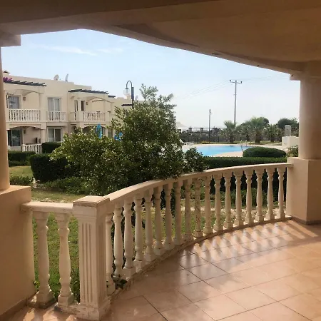 Flamingo Fresia Havuz Manzarali Daire Case de vacanță