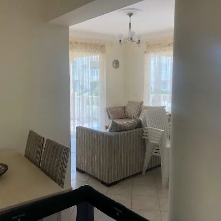 Casa de Férias Flamingo Fresia Havuz Manzarali Daire *