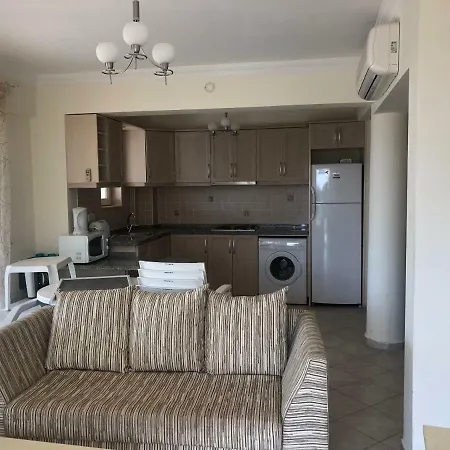 Casa de Férias Flamingo Fresia Havuz Manzarali Daire